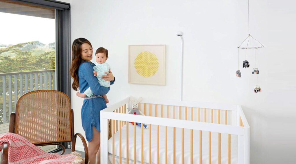 Head-to-Head Nanit versus Owlet - The Baby Monitor Challenge